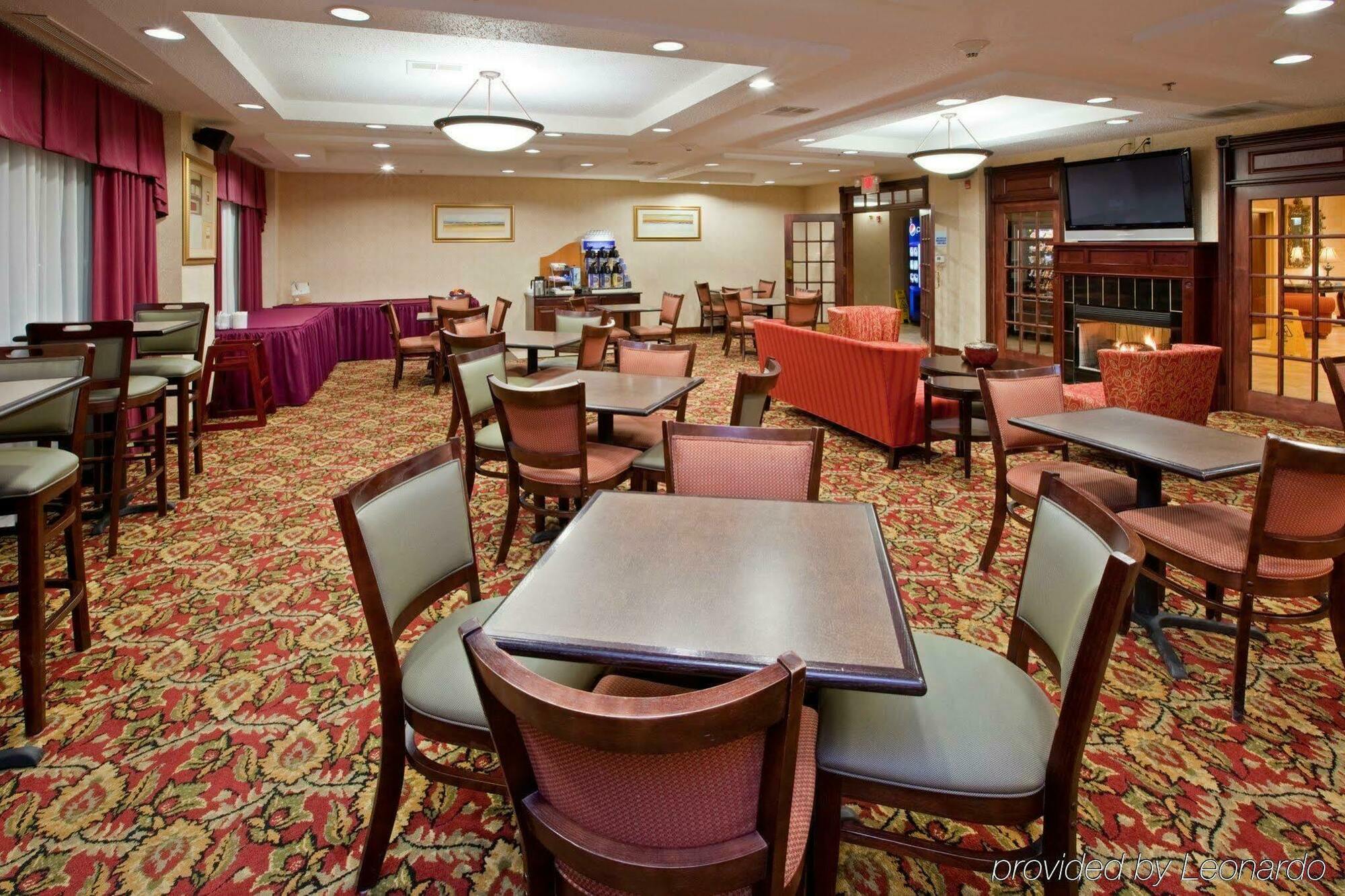 Holiday Inn Express Hotel & Suites Ashland By Ihg Esterno foto