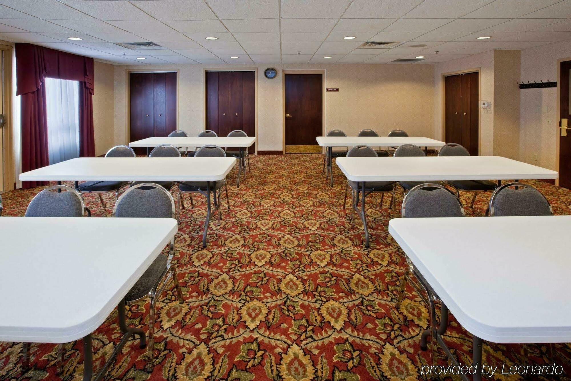 Holiday Inn Express Hotel & Suites Ashland By Ihg Esterno foto
